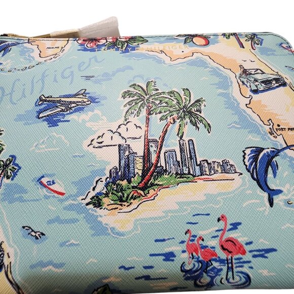 Tommy Hilfiger Women's Wallet‎ Wristlet Florida Pouch 9x6 - Picture 6 of 6